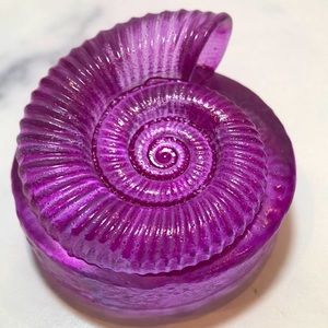 Artisan Hand Crafted Purple Art Glass Paperweight Seashell Signed Numbered